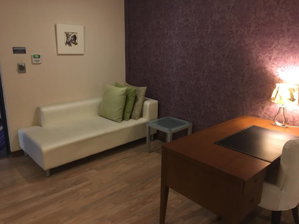 T Hotel 高雄市 エクステリア 写真