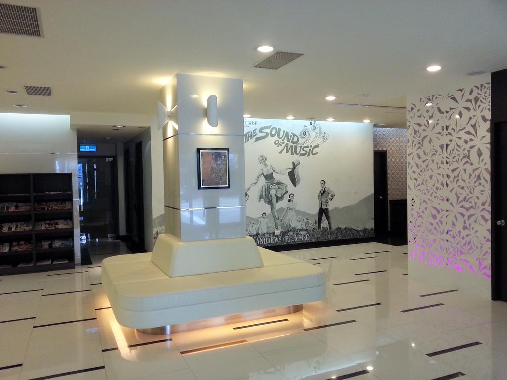 T Hotel 高雄市 エクステリア 写真